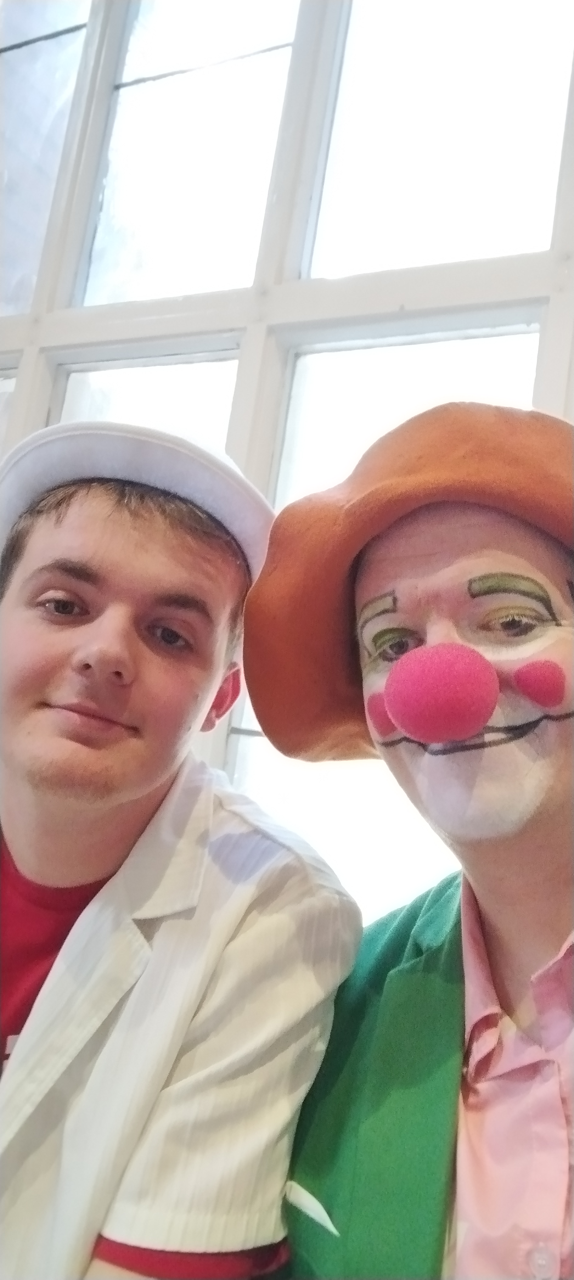 Herr Holle und Clown Saschi Abenteuer im M&auml;rchenwald
